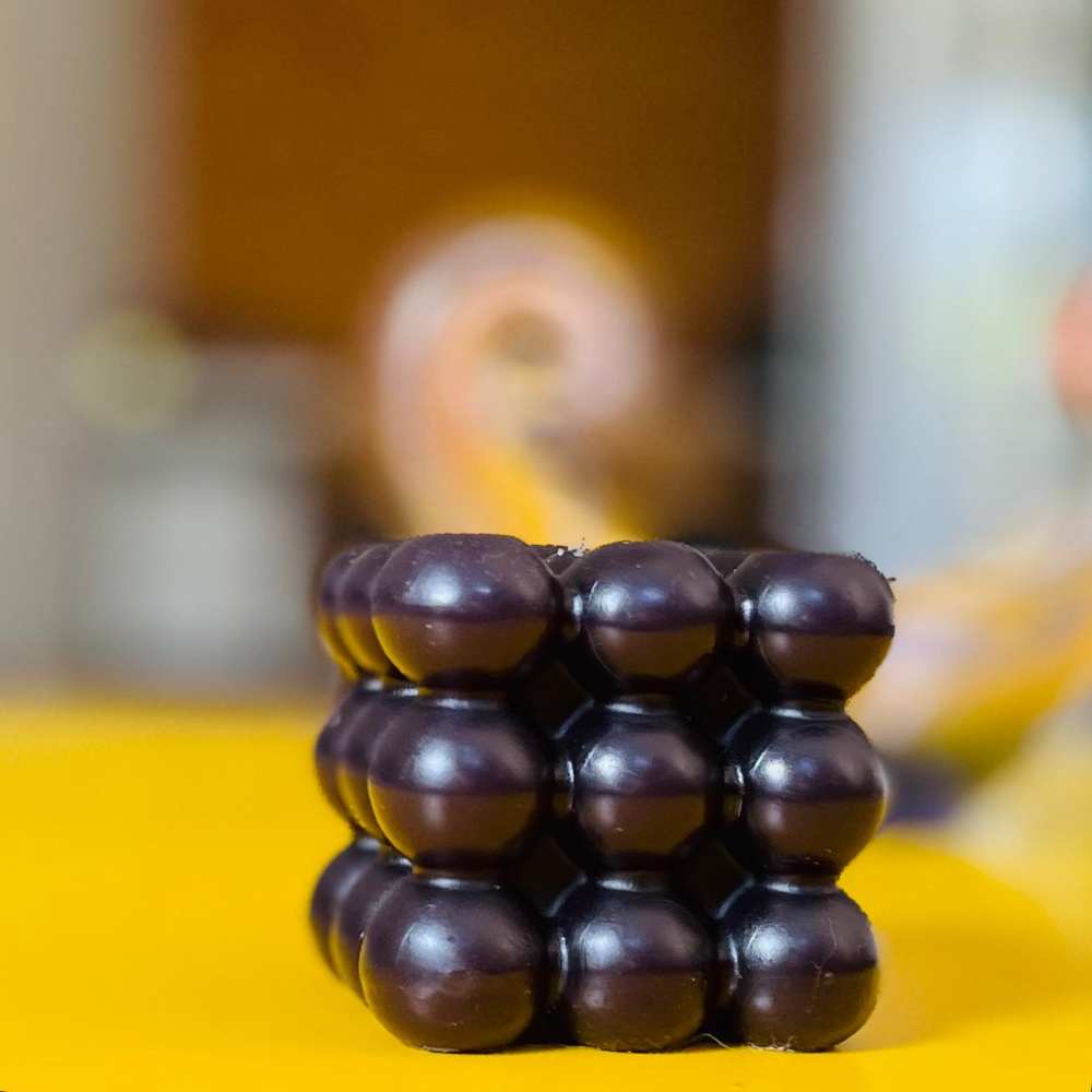 נר מעוצב בניחוח וניל לאווירה מושלמת - Image 8